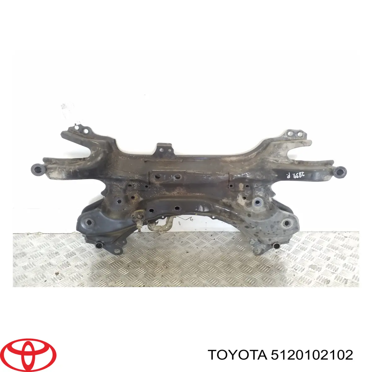 Підрамник передньої підвіски Toyota 5120102102 ціна, від 171.54 USD