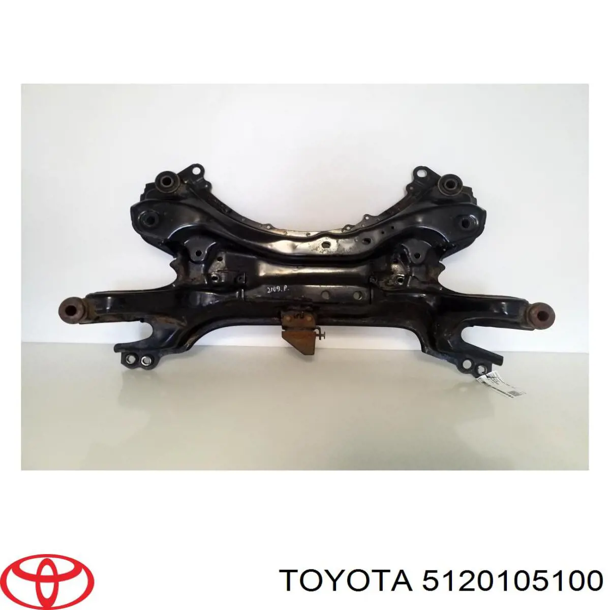 Купити 5120105100 Toyota Підрамник передній
