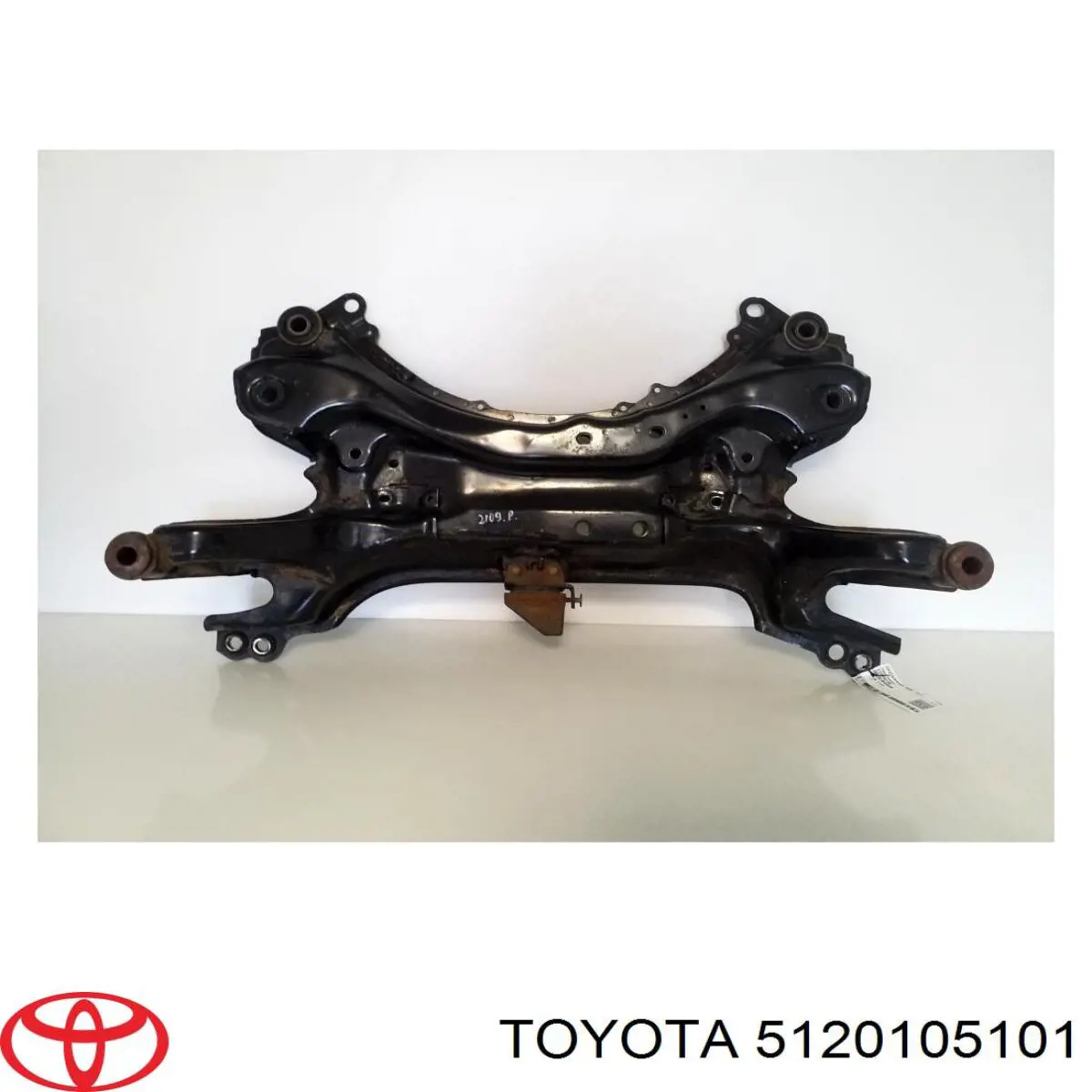 5120105101 Toyota Передня балка