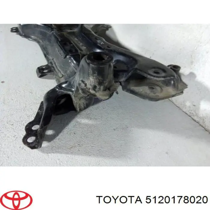 Підрамник передньої підвіски Toyota 5120178020 ціна, від 177.37 USD