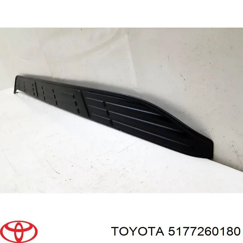 5177260180 Toyota накладка підніжки