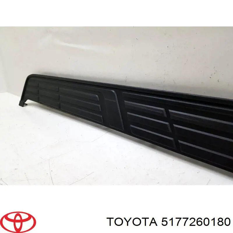 Купити 5177260180 Toyota Накладка підніжки