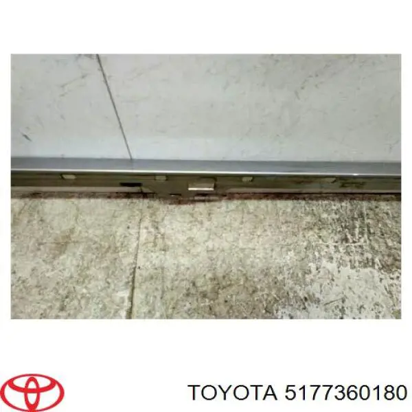 Накладка підніжки Toyota 5177360180 ціна, від 63.35 USD