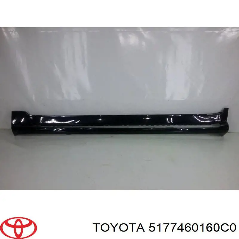 5177460160C0 Toyota накладка підніжки