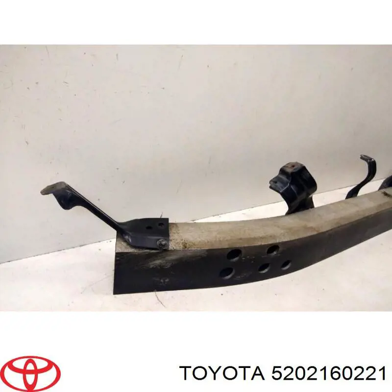 5202160221 Toyota Балка бампера переднього