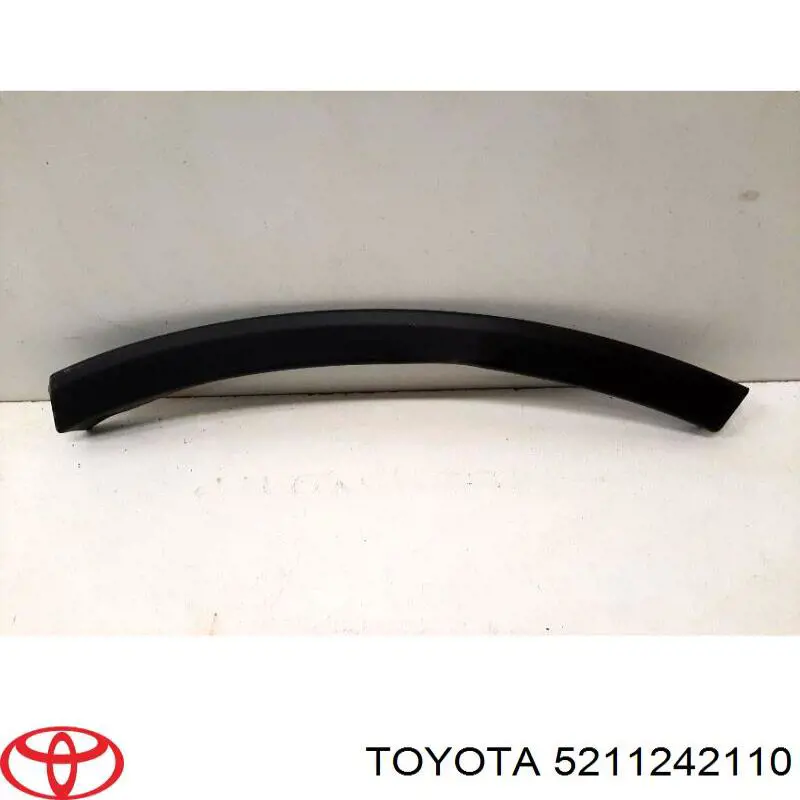 Накладка бампера переднього, права Toyota 5211242110 ціна, від 13.32 USD