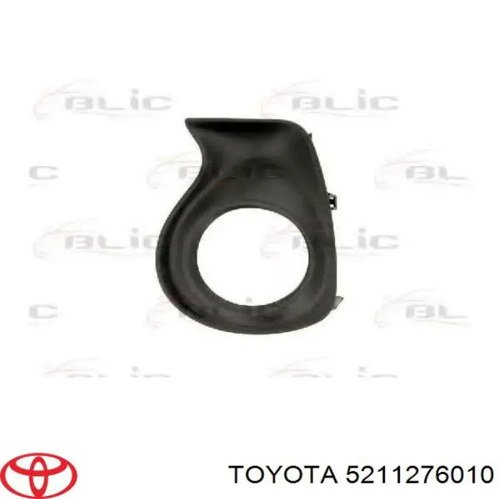 5211276010 Toyota Заглушка, решітка протитуманних фар бампера переднього, права