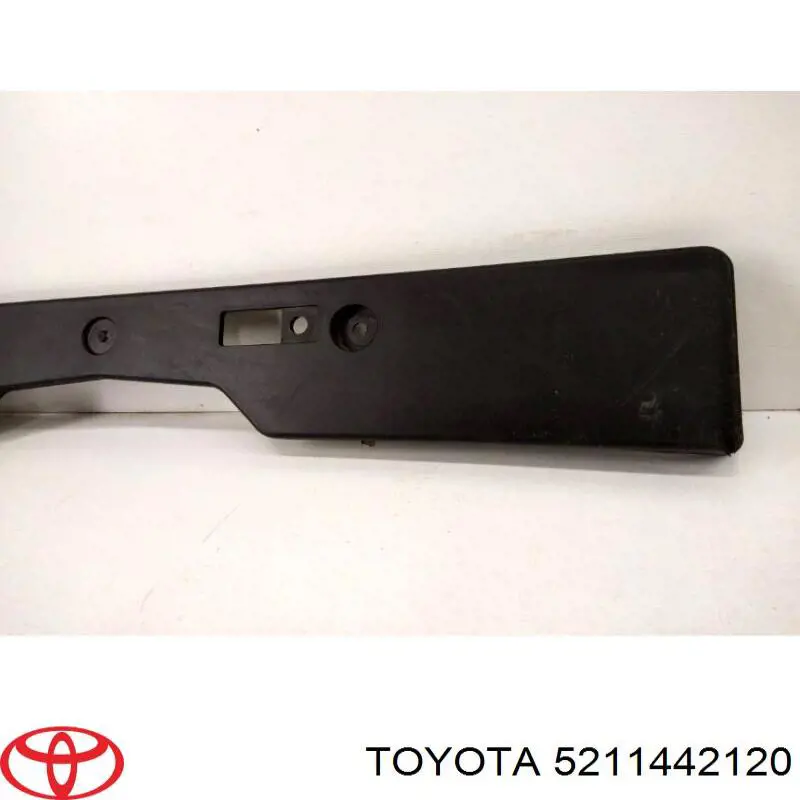 5211442120 Toyota панель кріплення номерного знака, переднього