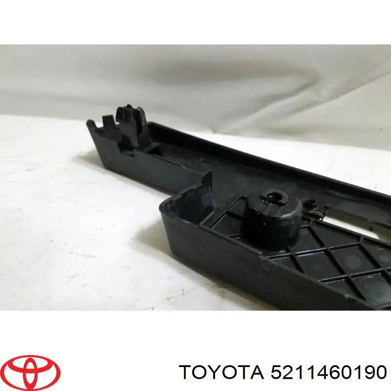 Кріплення переднього номера автомобіля Toyota 5211460190 ціна, від 59.44 USD