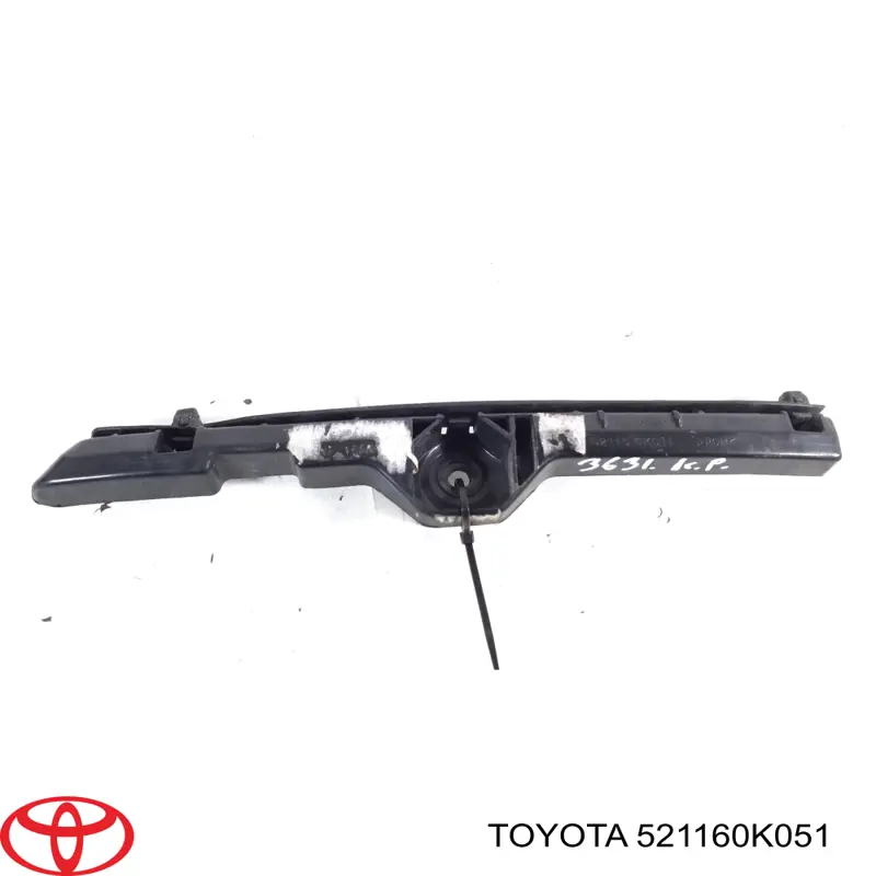 521160K051 Toyota Лівий кронштейн переднього бампера