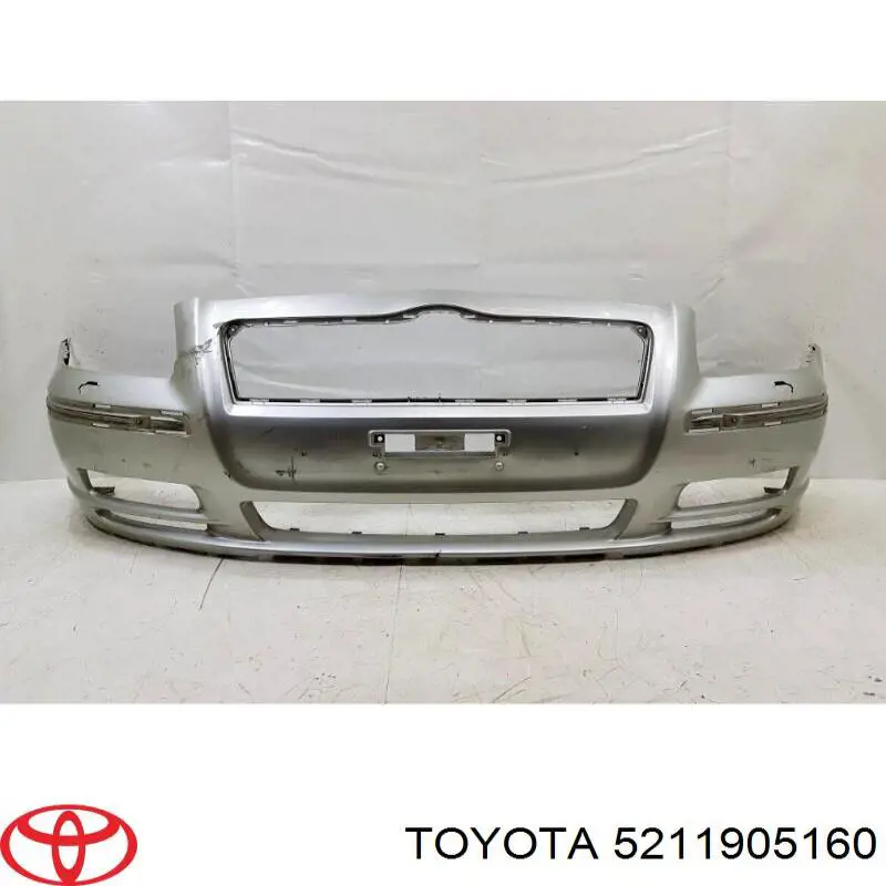 Бампер передній 5211905160 Toyota