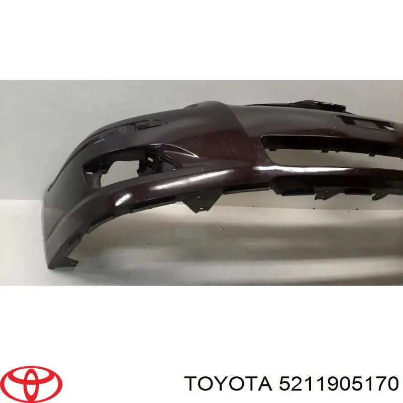 Передній бампер 5211905170 Toyota