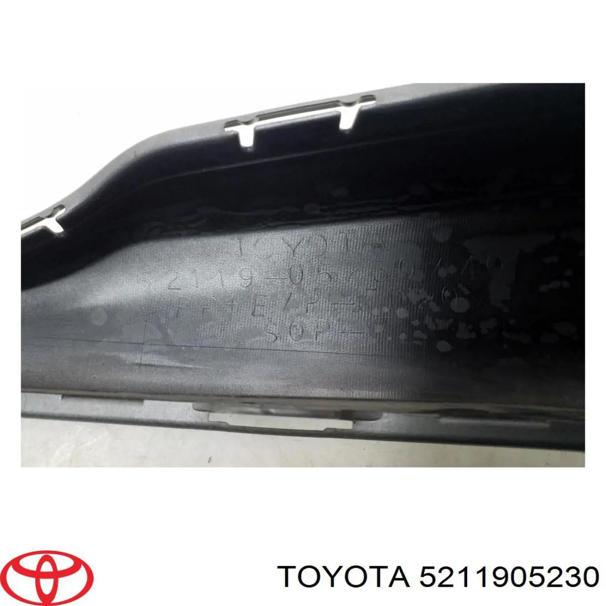 Бампер на авто Toyota 5211905230 ціна, від 93.23 USD