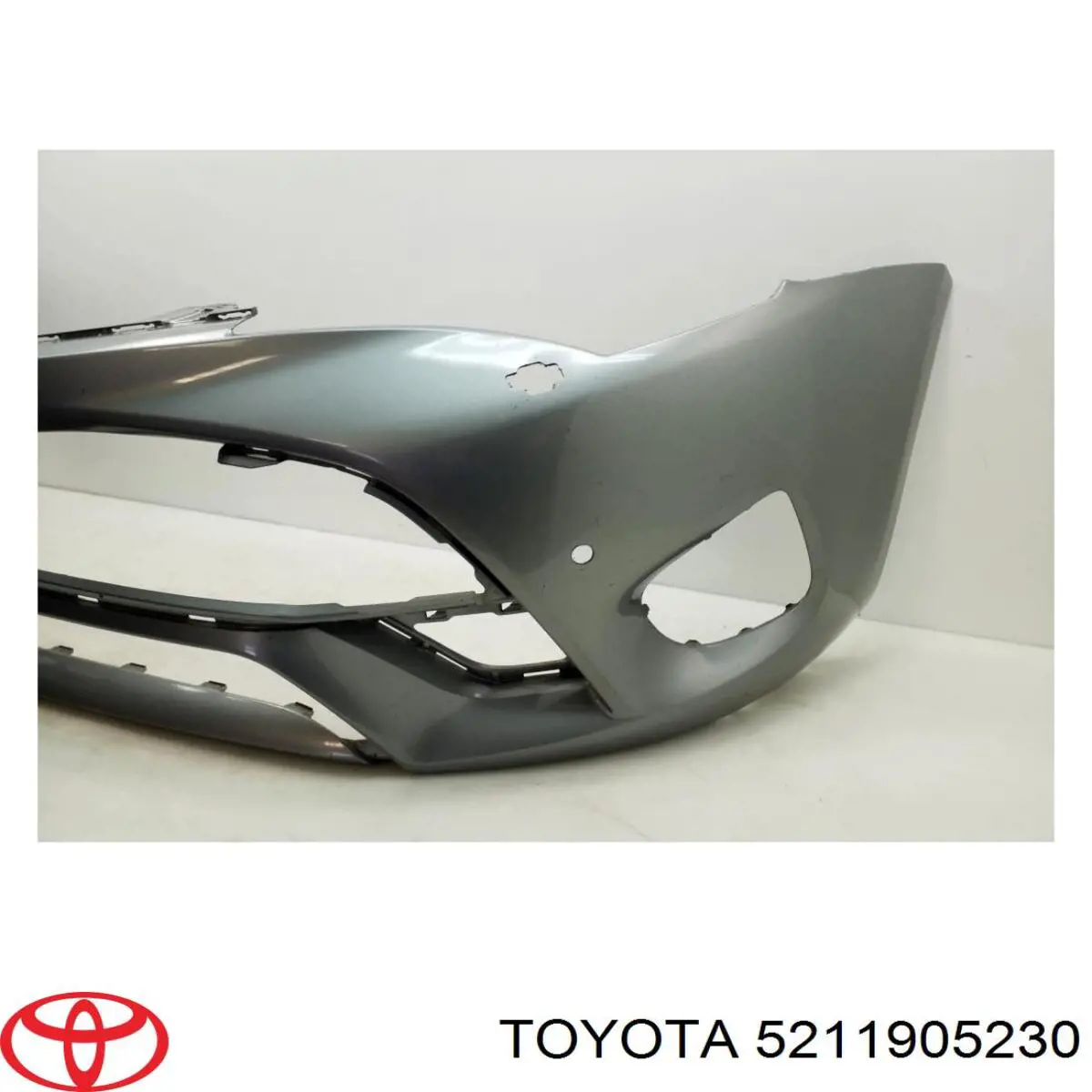 Передній бампер 5211905230 Toyota