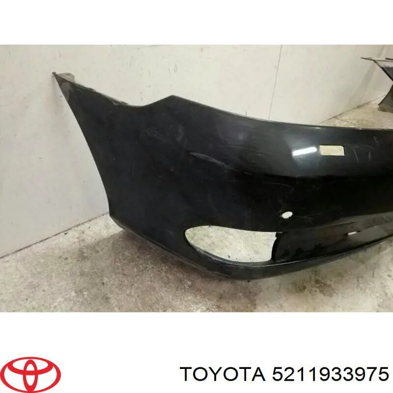 Бампер на авто Toyota 5211933975 ціна, від 395.57 USD
