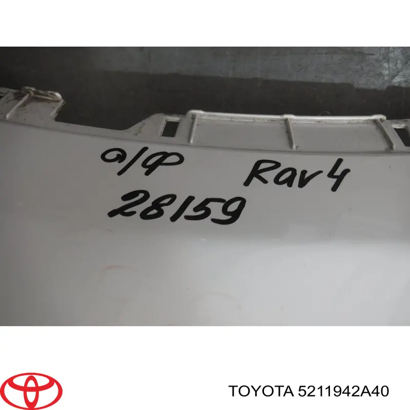 5211942A40 Toyota Бампер передній в зборі