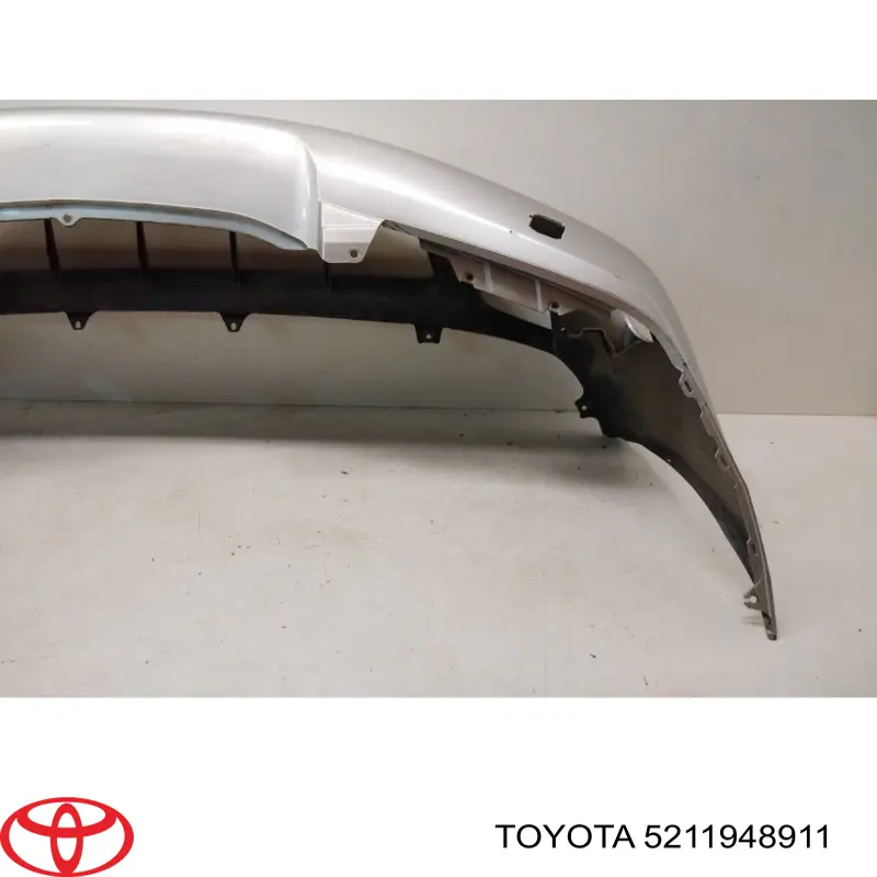 5211948911 Toyota Бампер передній в зборі