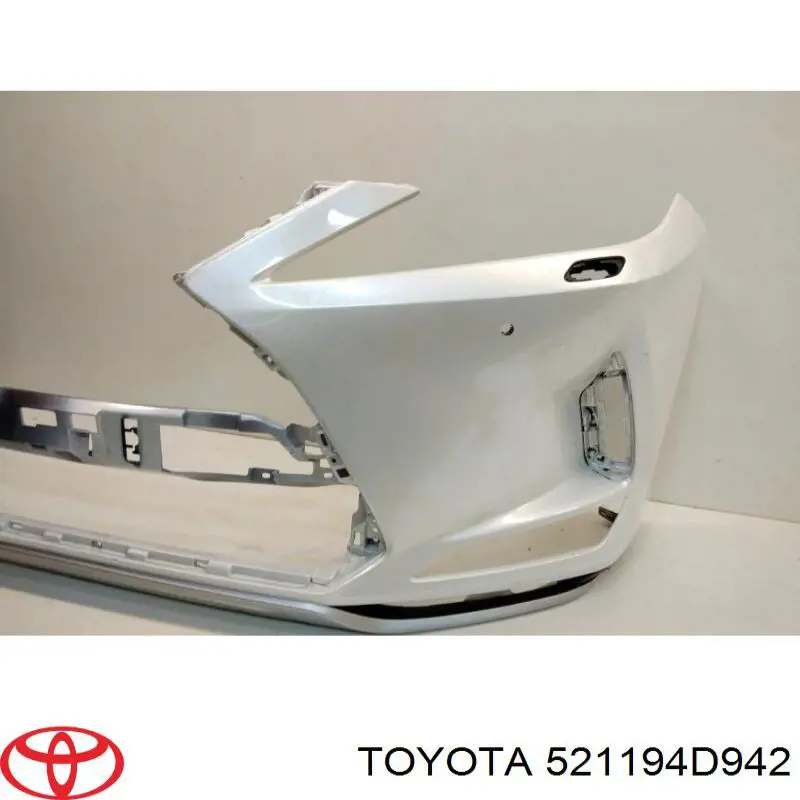 Передній бампер 521194D942 Toyota