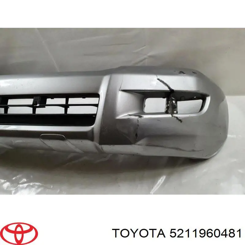 5211960501 Toyota бампер передній