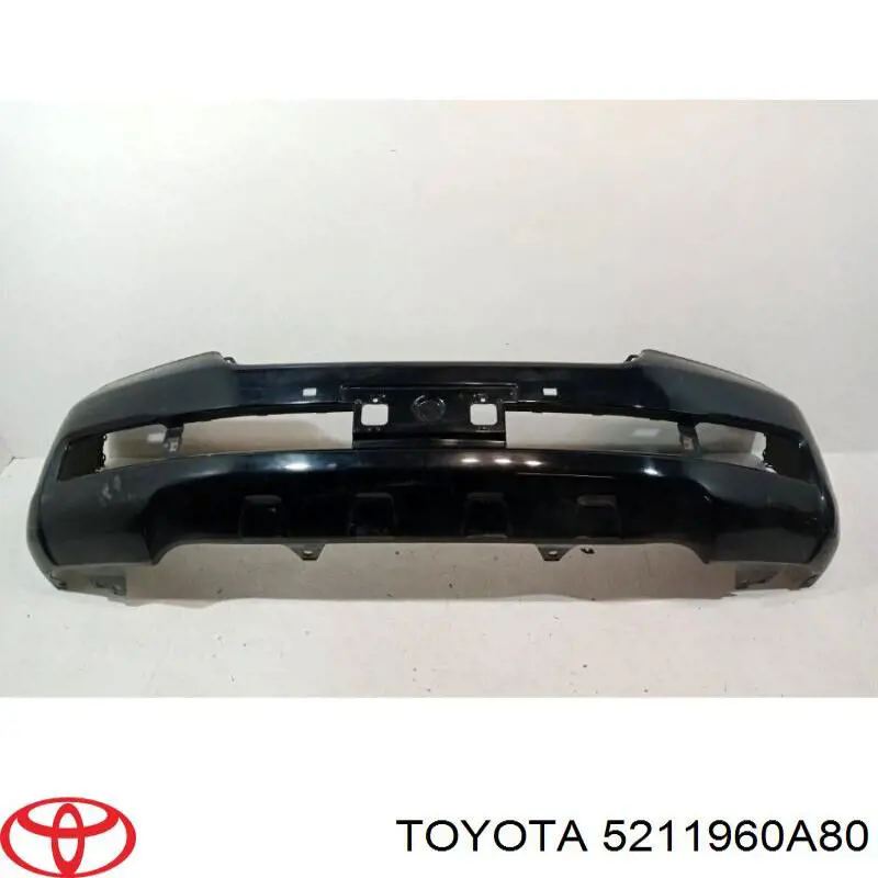Передній бампер 5211960A80 Toyota