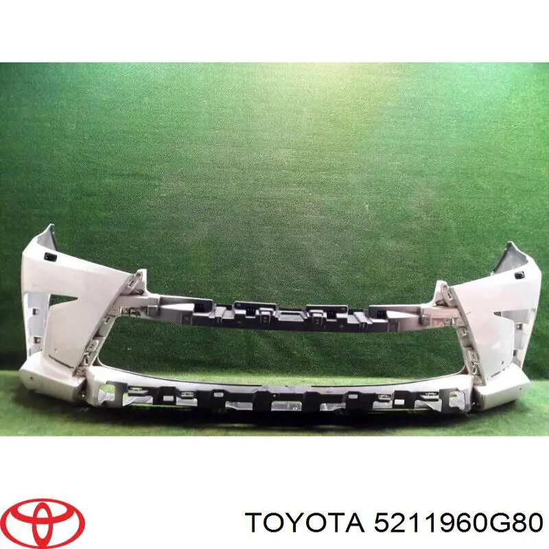 Передній бампер 5211960G80 Toyota
