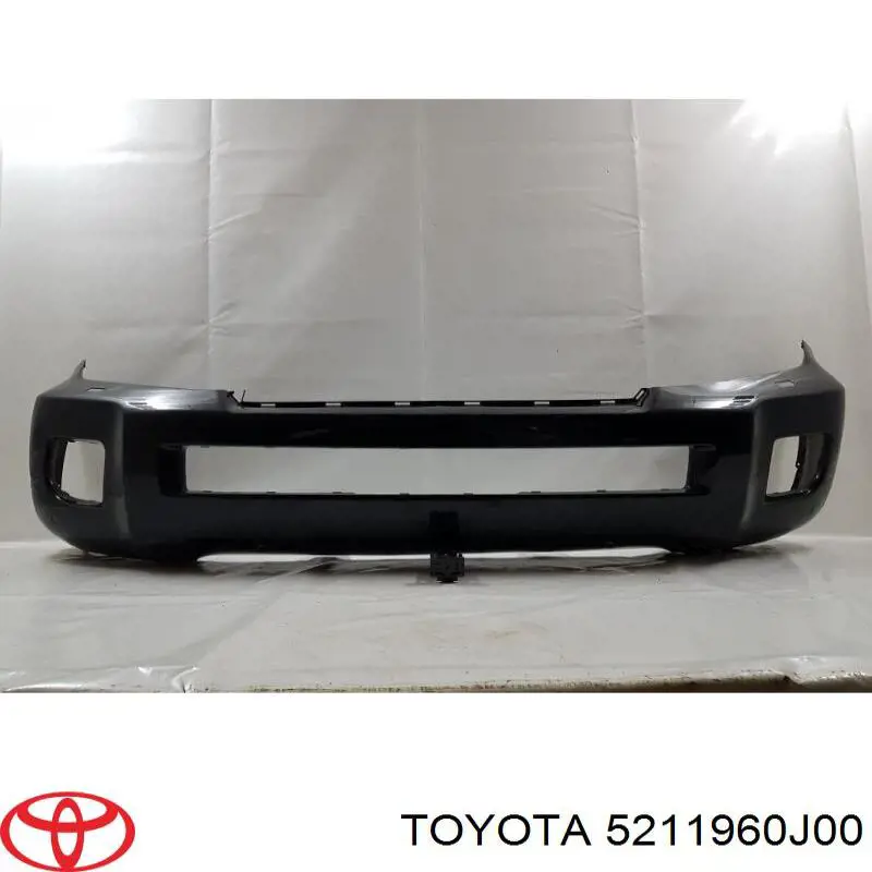 Передній бампер 5211960J00 Toyota