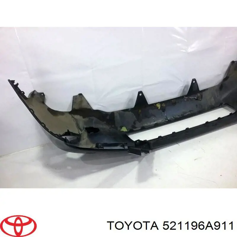 Купити 521196A911 Toyota Буфер (бампер) передній