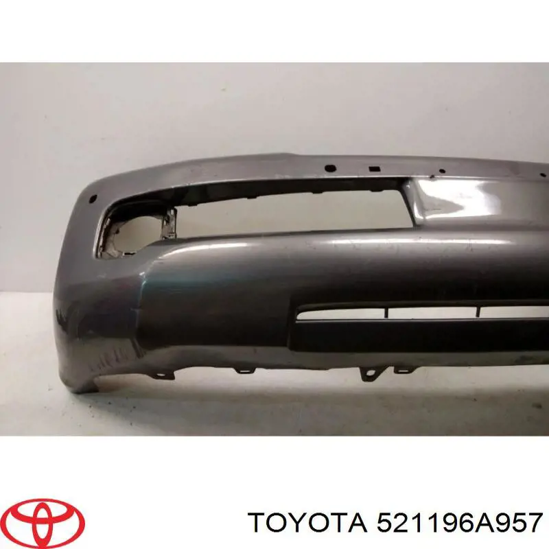 Купити 521196A939 Toyota Буфер (бампер) передній