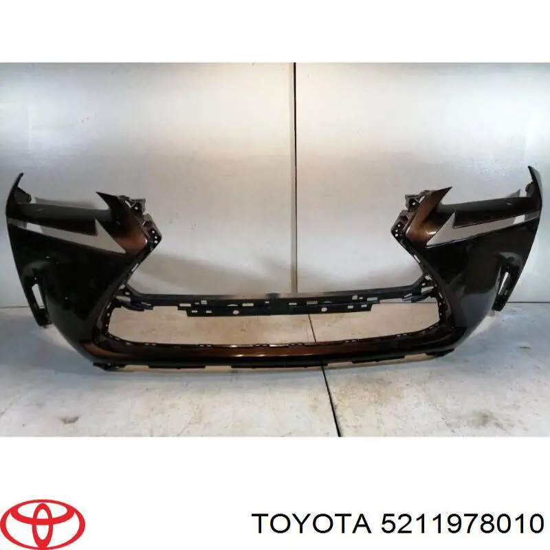 Передній бампер 5211978010 Toyota