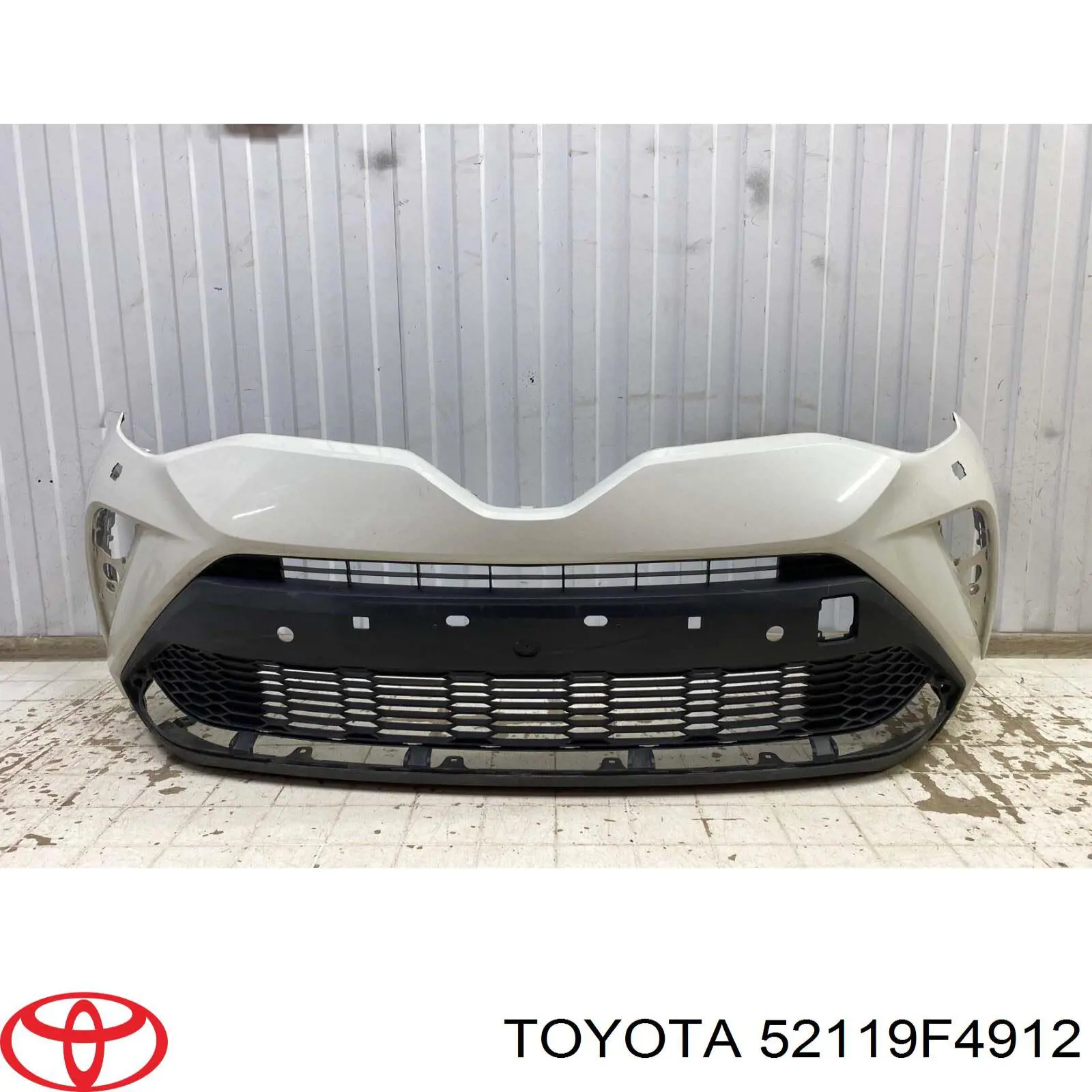 Бампер на авто Toyota 52119F4912 ціна, від 174.94 USD
