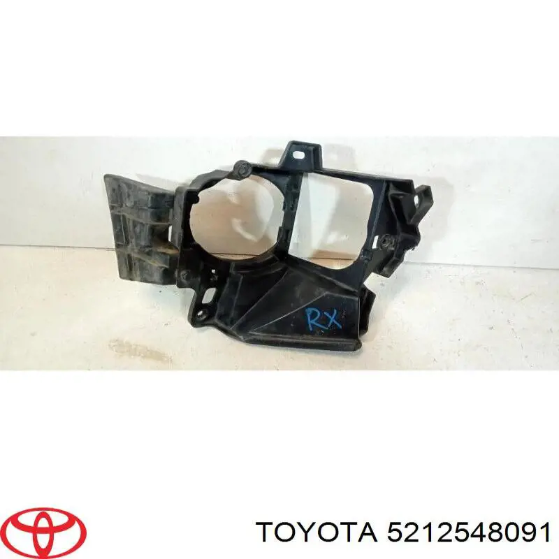 5212548091 Toyota кронштейн кріплення протитуманною фари, правої