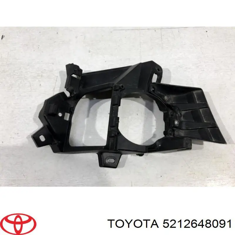 Кронштейн кріплення протитуманной фари, лівої Toyota 5212648091 ціна, від 37.67 USD