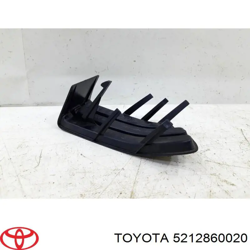 Купити 5212860020 Toyota Заглушка, решітка протитуманних фар бампера переднього, ліва