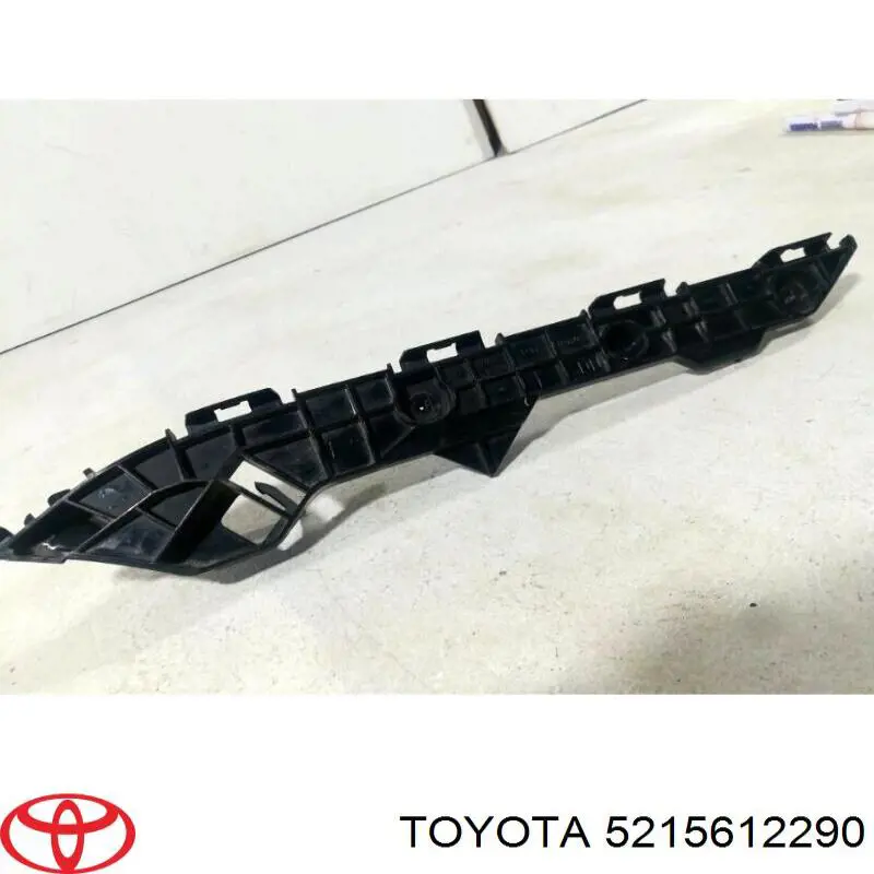 Лівий кронштейн заднього бампера Toyota 5215602040 ціна, від 33.74 USD