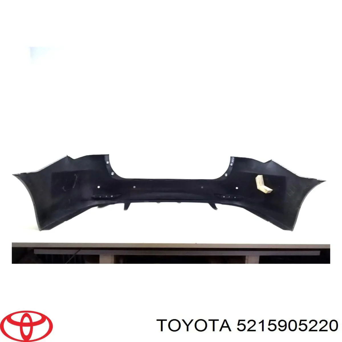 Задній бампер 5215905220 Toyota