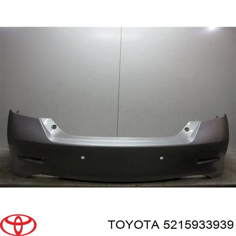 Задній бампер 5215933939 Toyota