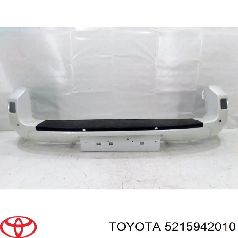 Задній бампер 5215942010 Toyota