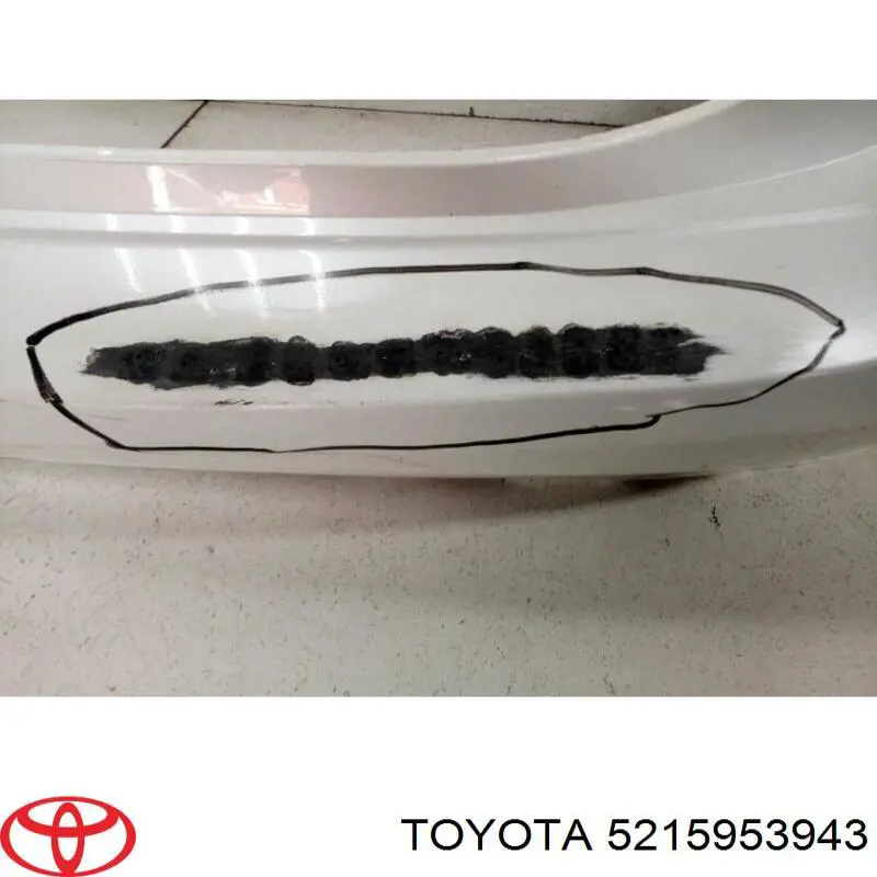 5215953943 Toyota Буфер (бампер) задній