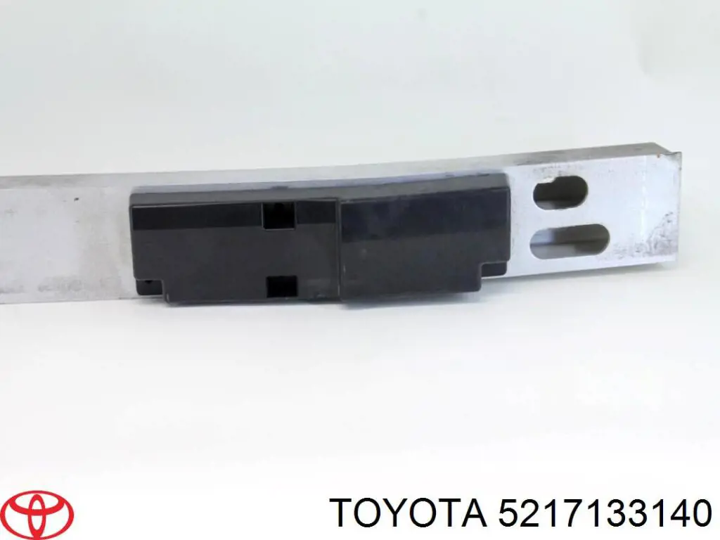 Балка бампера заднього Toyota 5202333050 ціна, від 31.67 USD