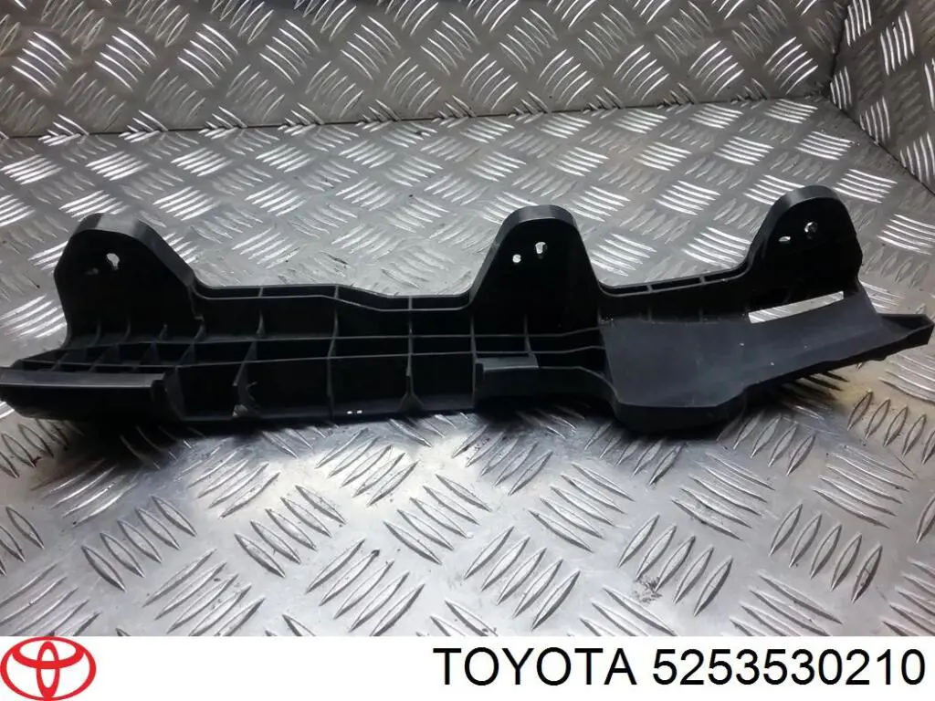 Кронштейн бампера переднього, зовнішній правий Toyota 5253530210 ціна, від 22.60 USD