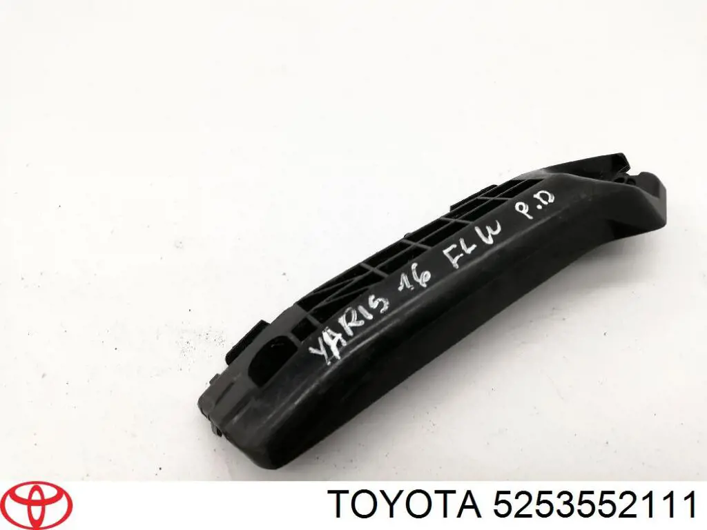 5253552111 Toyota Кронштейн бампера переднього, правий