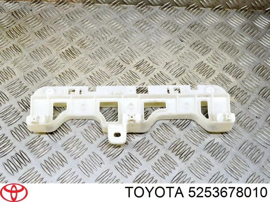 PTY43547BL Signeda Лівий кронштейн переднього бампера