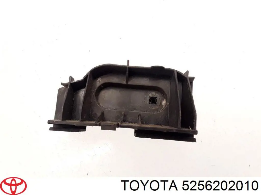 Купити 5256202010 Toyota Кронштейн бампера заднього, правий