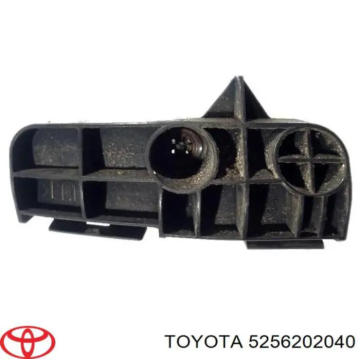 Кронштейн бампера заднього, правий 5256202040 Toyota