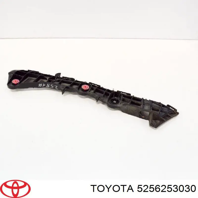 5256253030 Toyota Кронштейн бампера заднього, лівий