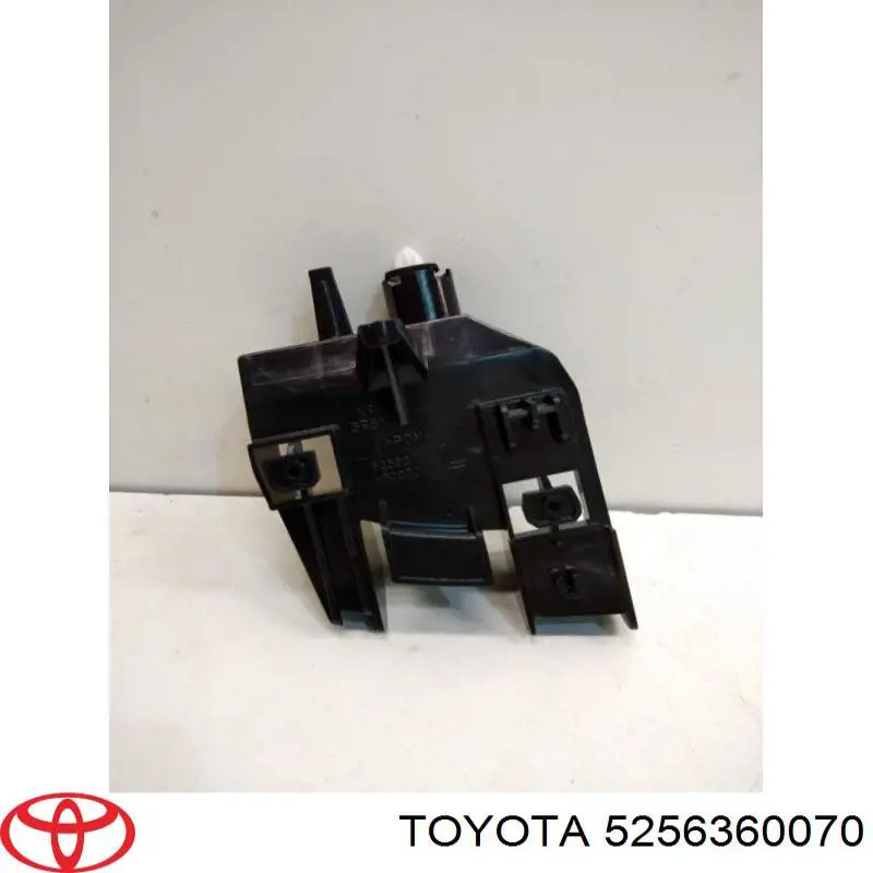 5256360070 Toyota Напрямна заднього бампера, ліва