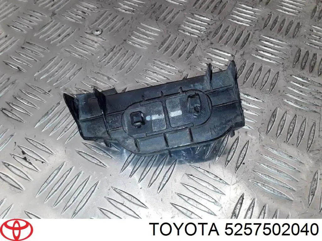Кронштейн бампера заднього, правий Toyota 5257502040 ціна, від 24.36 USD