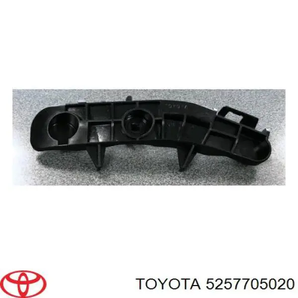 5257705020 Toyota Кронштейн бампера заднього, правий