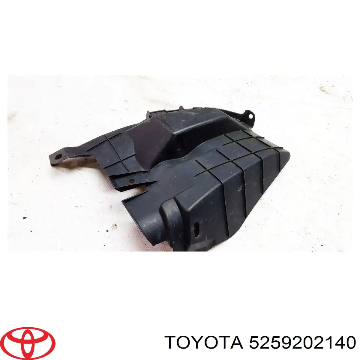 5259202140 Toyota Захист заднього бампера