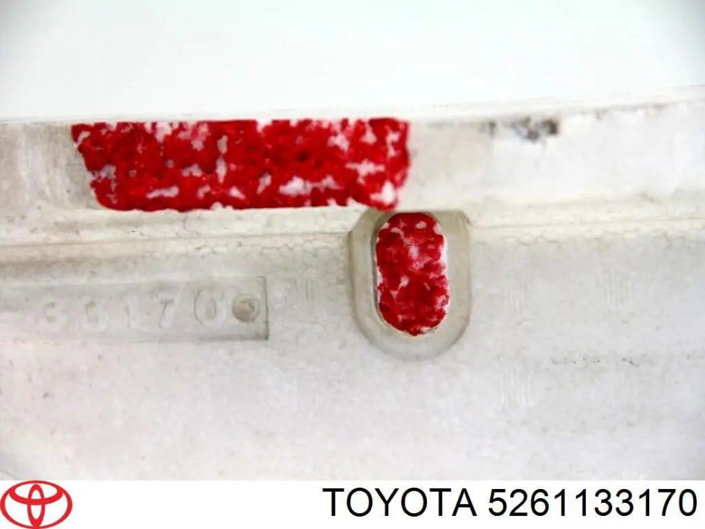 Абсорбер бампера переднього Toyota 5261133170 ціна, від 72.66 USD